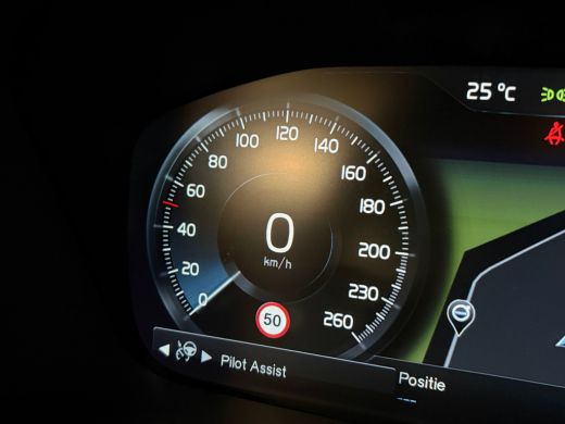 Volvo  V90 T6 AWD Recharge R-Design | Schuifdak | Trekhaak | Harman Kardon | Adaptieve Cruise Control | Stan... ActivLease financial lease