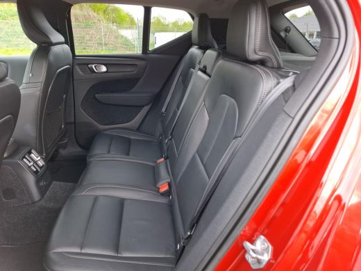 Volvo  XC40 1.5 T5 Recharge Inscription | 360* Camera | Leder | Memory stoelen | ActivLease financial lease