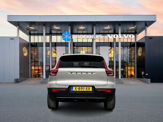 Volvo  XC40 Single Motor Extened Range Core 82 kWh | 19" Allseason | Black Pack | Parkeercamera | Carplay | P... ActivLease financial lease