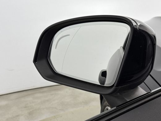 Volvo  XC40 T4 Recharge Plus Dark | 19" Allseason | Elektr. verst. Stoelen | Harman Kardon | Adaptieve Cruise... ActivLease financial lease