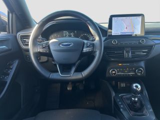 Ford Focus 1.0 ST Line Business | Winterpack | Camera | Cruise Control | CarPlay | | Cruise control | LED da...