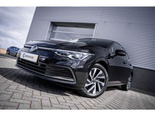 Volkswagen Golf 1.4 eHybrid Style | Achteruitrijcamera | Comfortstoel(en) | Cruise control adaptief met Stop&Go e...
