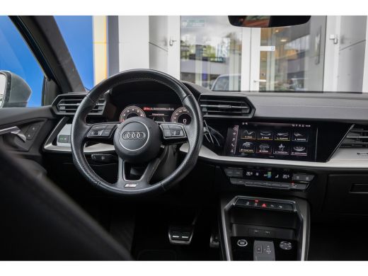 Audi A3 Sportback 35 TFSI edition one | Camera | S-line | Apple Carplay/Android Auto | Cruise control | D... ActivLease financial lease