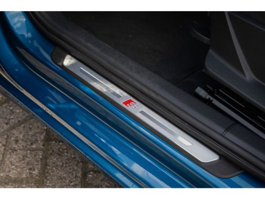 Audi A3 Sportback 35 TFSI edition one | Camera | S-line | Apple Carplay/Android Auto | Cruise control | D... ActivLease financial lease