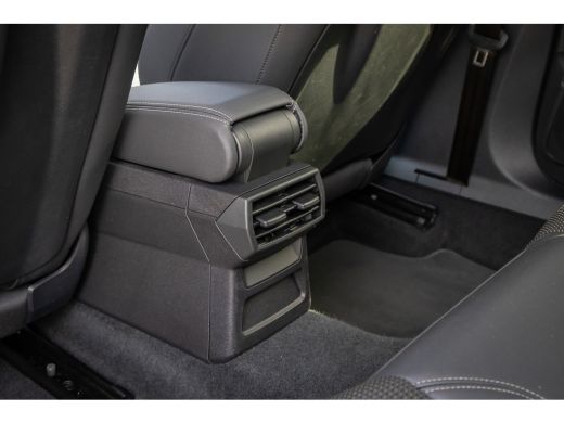 Audi A3 Sportback 35 TFSI edition one | Camera | S-line | Apple Carplay/Android Auto | Cruise control | D... ActivLease financial lease
