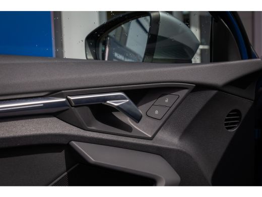Audi A3 Sportback 35 TFSI edition one | Camera | S-line | Apple Carplay/Android Auto | Cruise control | D... ActivLease financial lease
