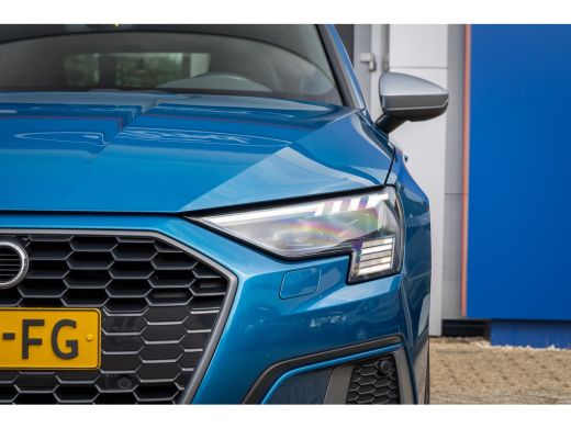 Audi A3 Sportback 35 TFSI edition one | Camera | S-line | Apple Carplay/Android Auto | Cruise control | D... ActivLease financial lease