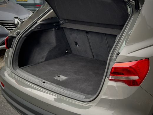 Audi Q3 35 TFSI AUT7 PRO-LINE PLUS NAVI DIGI-DASH BANG&OLUFSEN LED LMV PDC ActivLease financial lease