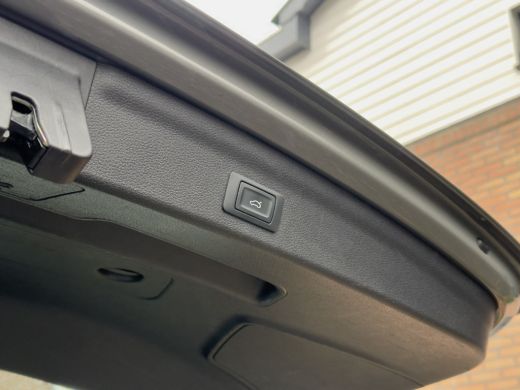 Audi Q3 35 TFSI AUT7 PRO-LINE PLUS NAVI DIGI-DASH BANG&OLUFSEN LED LMV PDC ActivLease financial lease