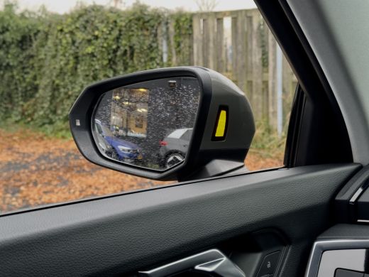 Audi Q3 35 TFSI AUT7 PRO-LINE PLUS NAVI DIGI-DASH BANG&OLUFSEN LED LMV PDC ActivLease financial lease