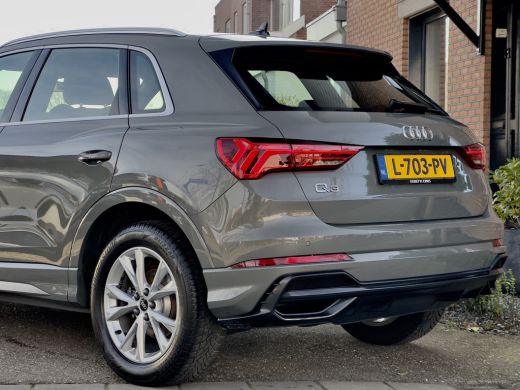 Audi Q3 35 TFSI AUT7 S-LINE LEDER NAVI DIGI-DASH CARPLAY LED 18 INCH-LMV PDC ActivLease financial lease