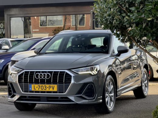 Audi Q3 35 TFSI AUT7 S-LINE LEDER NAVI DIGI-DASH CARPLAY LED 18 INCH-LMV PDC ActivLease financial lease