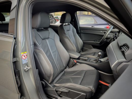 Audi Q3 45 TFSI e AUT6 S-LINE EDITION SPORT-LEDER NAVI CAMERA DIGI-DASH APPLE-CARPLAY LED LMV PDC ActivLease financial lease
