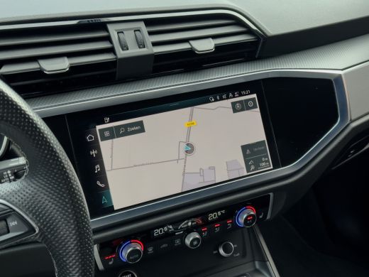 Audi Q3 45 TFSI e AUT6 S-LINE EDITION SPORT-LEDER NAVI CAMERA DIGI-DASH APPLE-CARPLAY LED LMV PDC ActivLease financial lease