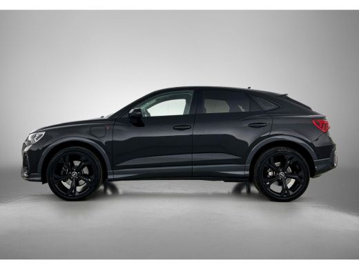 Audi Q3 45 TFSI e Plug-In Hybrid S Line BLACK-LINE | VIRTUAL | CAMERA | EL-ACHTERKLEP ActivLease financial lease