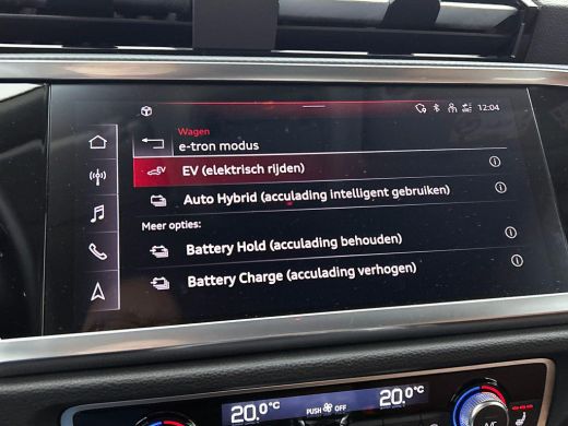 Audi Q3 45 TFSI e Plug-In Hybrid S Line BLACK-LINE | VIRTUAL | CAMERA | EL-ACHTERKLEP ActivLease financial lease