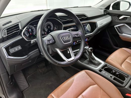 Audi Q3 45 TFSI e Plug-In Hybrid S Line BLACK-LINE | VIRTUAL | CAMERA | EL-ACHTERKLEP ActivLease financial lease