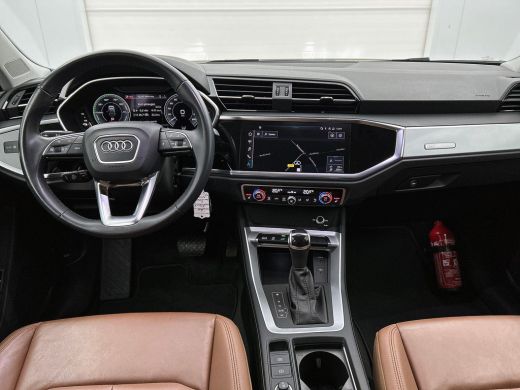 Audi Q3 45 TFSI e Plug-In Hybrid S Line BLACK-LINE | VIRTUAL | CAMERA | EL-ACHTERKLEP ActivLease financial lease