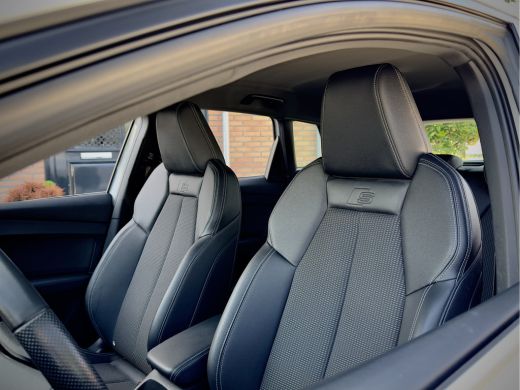 Audi Q4 e-tron 40 3xS-LINE 77 kWh 89,6%SOH LEDER 20 INCHE-LMV CAMERA-360 DIGI-DASH NAVI LED PDC ActivLease financial lease