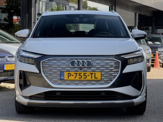 Audi Q4 e-tron 40 3xS-LINE 77 kWh 89,6%SOH LEDER 20 INCHE-LMV CAMERA-360 DIGI-DASH NAVI LED PDC ActivLease financial lease