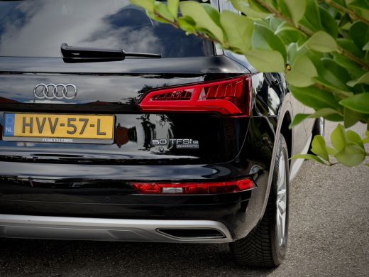 Audi Q5 50 TFSI E AUT7 QUATTRO S-LINE EDITION LEDER NAVI DIGI-DASH APPLE-CARPLAY LED LMV PDC ActivLease financial lease