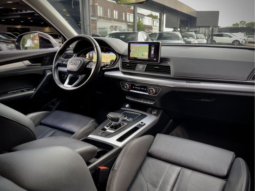 Audi Q5 50 TFSI E AUT7 QUATTRO S-LINE EDITION LEDER NAVI DIGI-DASH APPLE-CARPLAY LED LMV PDC ActivLease financial lease