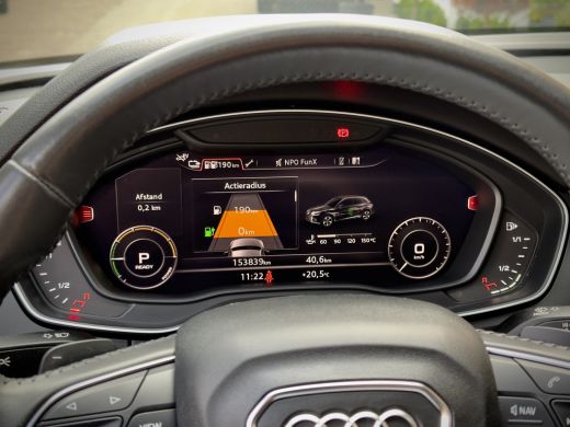 Audi Q5 50 TFSI E AUT7 QUATTRO S-LINE EDITION LEDER NAVI DIGI-DASH APPLE-CARPLAY LED LMV PDC ActivLease financial lease