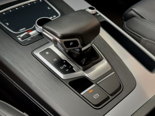 Audi Q5 50 TFSI E AUT7 QUATTRO S-LINE EDITION LEDER NAVI DIGI-DASH APPLE-CARPLAY LED LMV PDC ActivLease financial lease