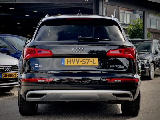Audi Q5 50 TFSI E AUT7 QUATTRO S-LINE EDITION LEDER NAVI DIGI-DASH APPLE-CARPLAY LED LMV PDC ActivLease financial lease