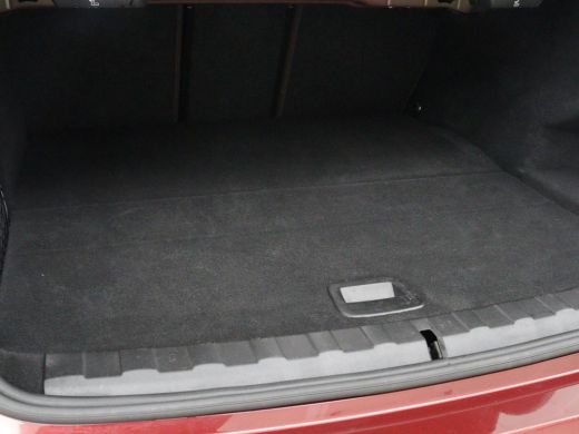 BMW 3 Serie 330e Business Edition Plus | Sportstoelen | Leder | Adaptive cruise | Stoelverwarming | Carplay |... ActivLease financial lease