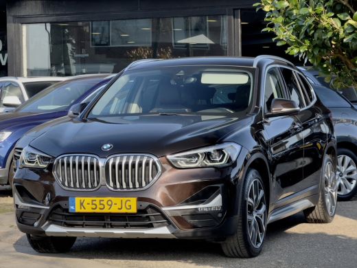 BMW X1 xDrive25e AUT6 EDITION. SPORTLEDER NAVI CAMERA APPLE-CARPLAY HEADUPP LED LMV PDC ActivLease financial lease