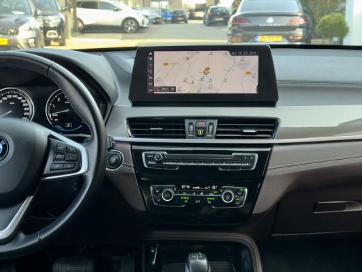 BMW X1 xDrive25e AUT6 EDITION. SPORTLEDER NAVI CAMERA APPLE-CARPLAY HEADUPP LED LMV PDC ActivLease financial lease