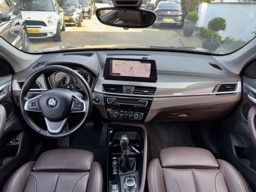 BMW X1 xDrive25e AUT6 EDITION. SPORTLEDER NAVI CAMERA APPLE-CARPLAY HEADUPP LED LMV PDC ActivLease financial lease