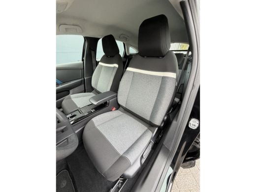 Citroën &euml;-C4 Business 50 kWh (Camera - Navigatie - Automatische Airco - Apple Carplay - Parkeersensoren) ActivLease financial lease