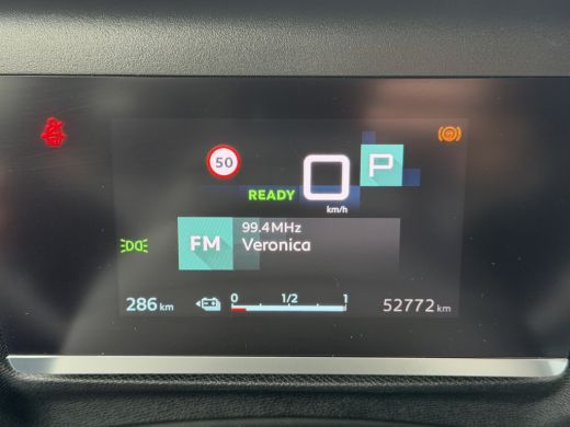 Citroën &euml;-C4 Business 50 kWh (Camera - Navigatie - Automatische Airco - Apple Carplay - Parkeersensoren) ActivLease financial lease