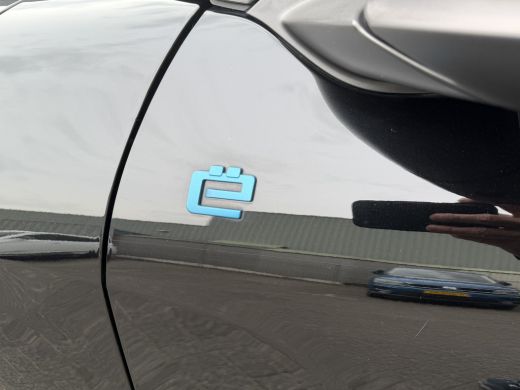 Citroën &euml;-C4 Business 50 kWh (Camera - Navigatie - Automatische Airco - Apple Carplay - Parkeersensoren) ActivLease financial lease