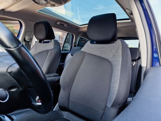 Citroën Grand C4 Picasso 1.2 7PERS PANORAMADAK NAVI CAMERA LED LMV PDC ActivLease financial lease