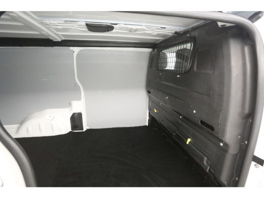 Citroën Jumpy 2.0 BlueHDI 180PK L3H1 | Aut. | Clima | Cruise | Camera | 3 Zits | Trekhaak | Carplay | LED ActivLease financial lease