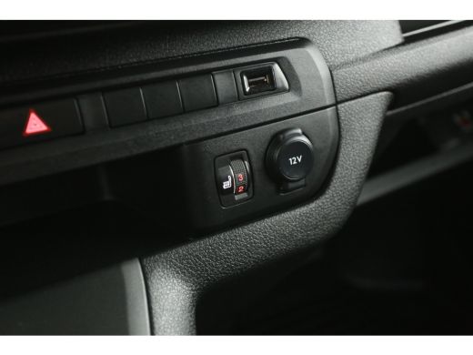 Fiat Scudo 1.5 MultiJet L3H1 | Airco | Camera | Cruise | 3 Zits | Trekhaak | Carplay | Navi | Stoelverw. ActivLease financial lease