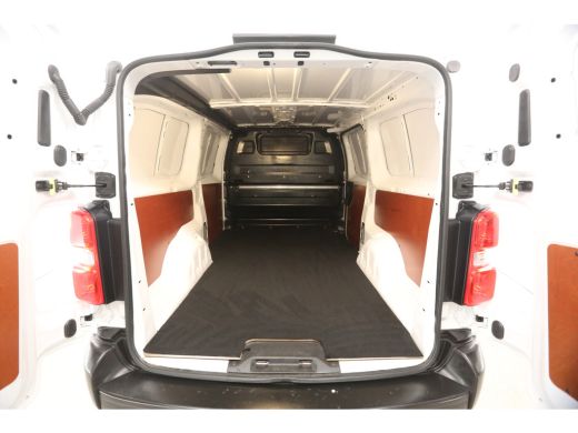 Fiat Scudo 1.5 MultiJet L3H1 | Airco | Camera | Cruise | 3 Zits | Trekhaak | Carplay | Navi | Stoelverw. ActivLease financial lease