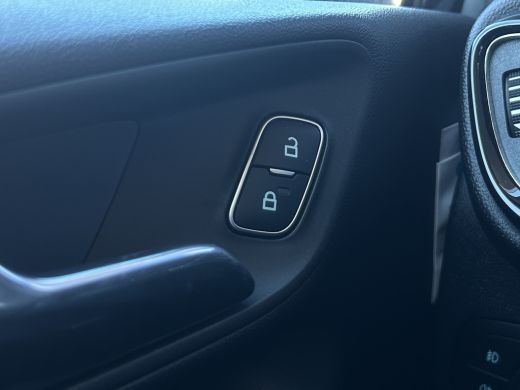 Ford Fiesta 1.0 EcoBoost Titanium | Cruise Control | Bluetooth | Airco | | Centrale deurvergrendeling met afs... ActivLease financial lease