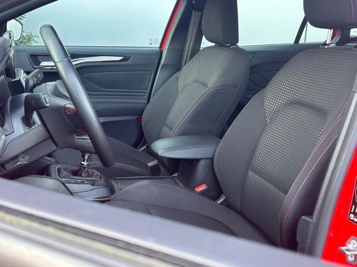 Ford Focus 1.0 EcoBoost Hybrid ST Line Business | Achteruitrijcamera | Cruise control | Navigatiesysteem ful... ActivLease financial lease