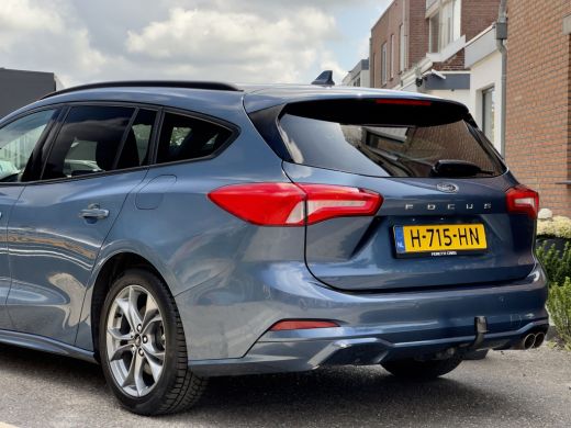 Ford Focus 1.5 AUT8 ST-LINE 150PK EcoBoost NAVI AIRCO PARK-ASSIST LED LMV PDC ActivLease financial lease