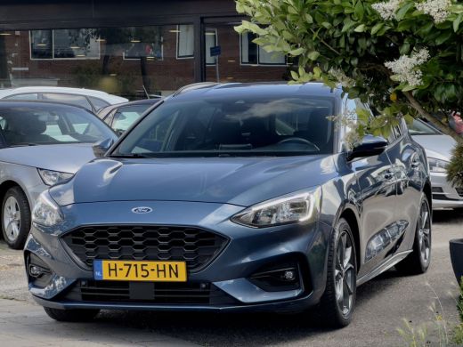 Ford Focus 1.5 AUT8 ST-LINE 150PK EcoBoost NAVI AIRCO PARK-ASSIST LED LMV PDC ActivLease financial lease