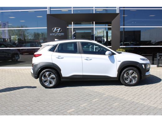 Hyundai Kona 1.6 GDI HEV Comfort | Achteruitrijcamera | Airco | Airco (automatisch) ActivLease financial lease