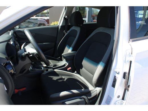 Hyundai Kona 1.6 GDI HEV Comfort | Achteruitrijcamera | Airco | Airco (automatisch) ActivLease financial lease