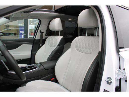 Hyundai Santa Fe 1.6 T-GDI PHEV Premium Plus Sky | Elektrisch verstelb. bestuurdersstoel met geheugen | Rondomzich... ActivLease financial lease
