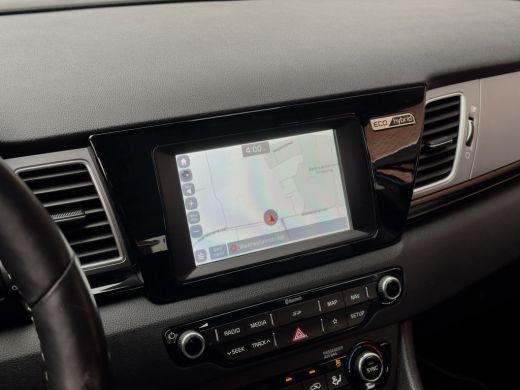 Kia Niro 1.6 GDi HYBRID AUT6 DESIGN EDITION PANODAK LEDER NAVI CAMERA LED LMV PDC ActivLease financial lease