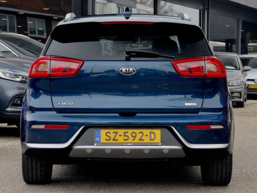 Kia Niro 1.6 GDi HYBRID AUT6 DESIGN EDITION PANODAK LEDER NAVI CAMERA LED LMV PDC ActivLease financial lease