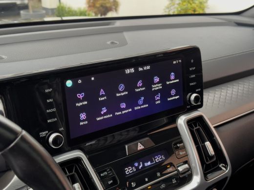 Kia Sorento 1.6 T-GDI AUT6 HYBRID 7PRS EXECUTIVE-LINE PANODAK DESIGNO-LEDER NAVI CAMERA DIGI-DASH APPLE-CARPL... ActivLease financial lease